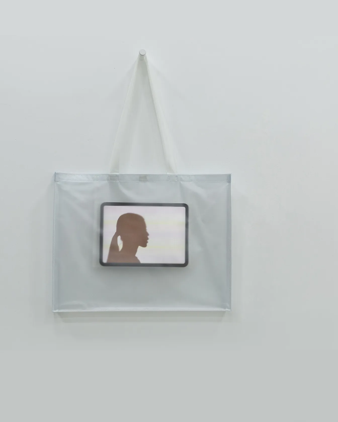 Joyce Ho Counting underwater, 2022