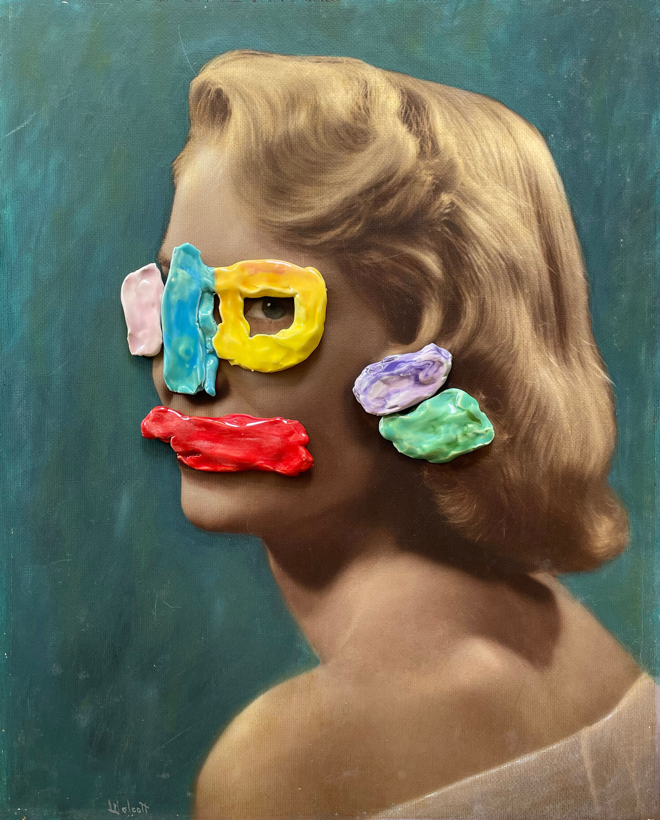 Julie Cockburn Large Ceramic Face 2, 2022