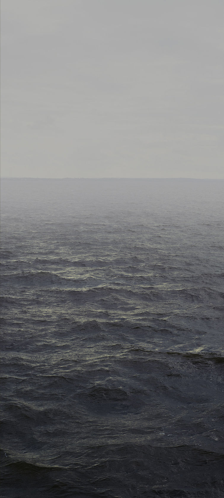 Nadav Kander Water VI, (Hadleigh Ray towards Yantlet Creek and The Hoo) , 2015