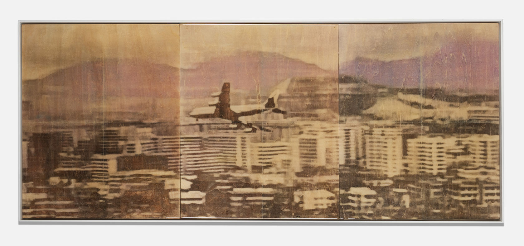 Ernesto Cánovas HKG Landing