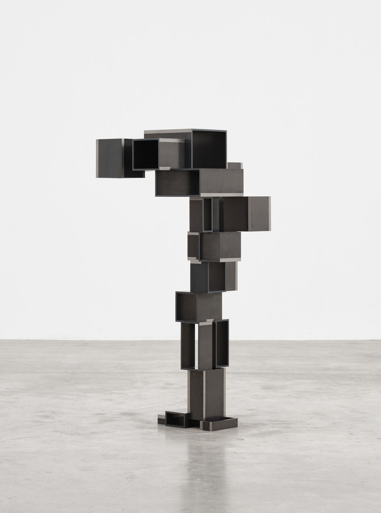 Antony Gormley Open Ache II, 2023 8 mm Corten Steel, 120 kg 148 x 58 x 66.3 cm (58.27 x...