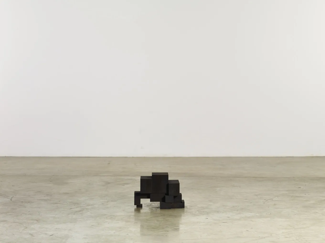 Antony Gormley SMALL STOP, 2013