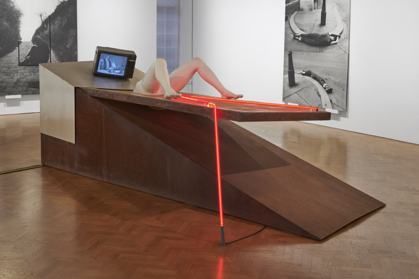 VALIE EXPORT, Geburtenbett, 1980