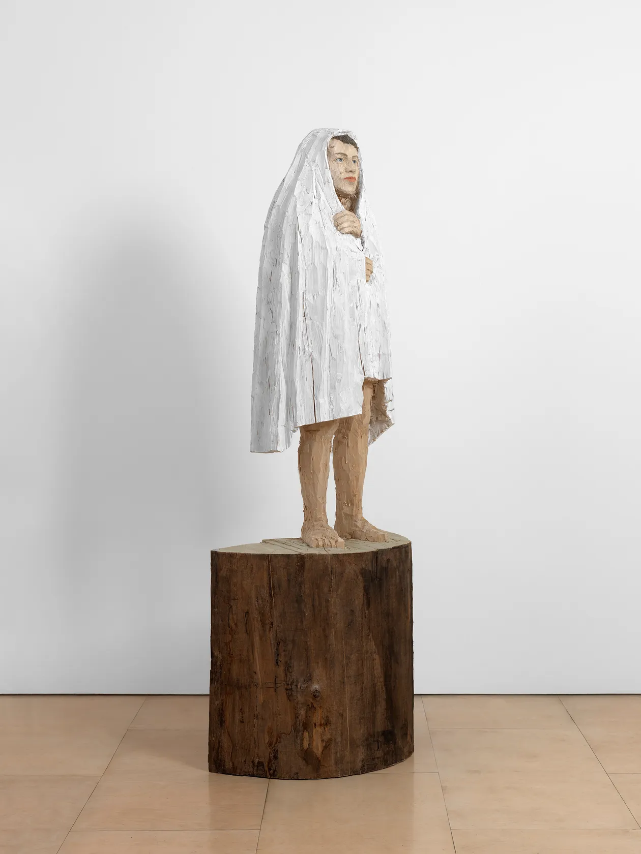 Stephan Balkenhol, Man covered with towel, 2022
