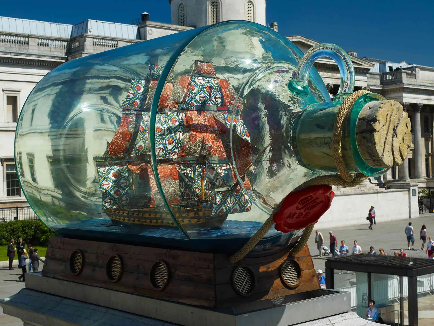 Yinka Shonibare, Nelson’s Ship in a Bottle, 2010