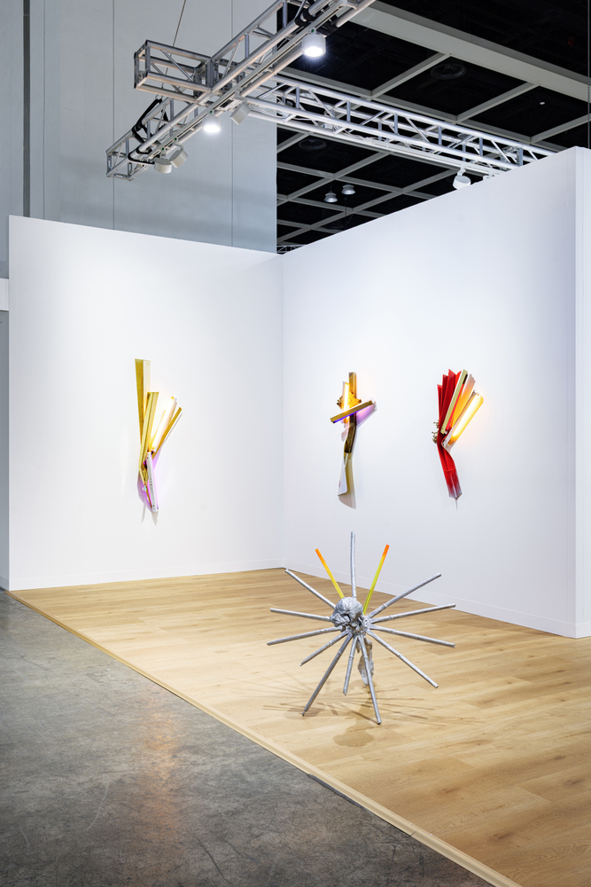 Luhring Augustine
Art Basel Hong Kong 2026, Booth 1B29
Installation view
Photo: www.goodtakesonly.com