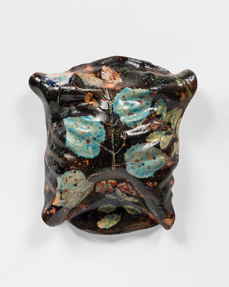 Sam Falls

Untitled

2020

Glazed ceramic

14 x 13 x 4 1/2 inches (35.6 x 33 x 11.4 cm)

Signed and dated verso

SFA 377

$15,000