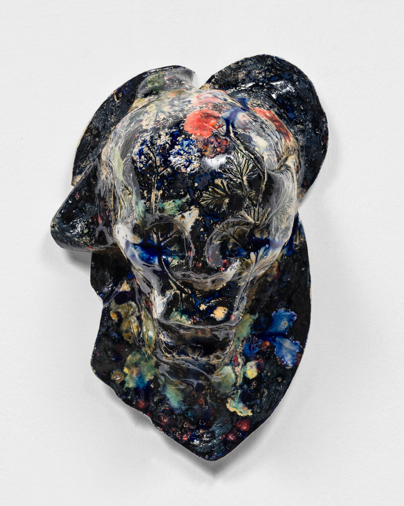 Sam Falls

Untitled

2020

Glazed ceramic

12 1/2 x 8 1/2 x 5 1/2 inches (31.8 x 21.6 x 14 cm)

Signed and dated verso

SFA 388

$15,000