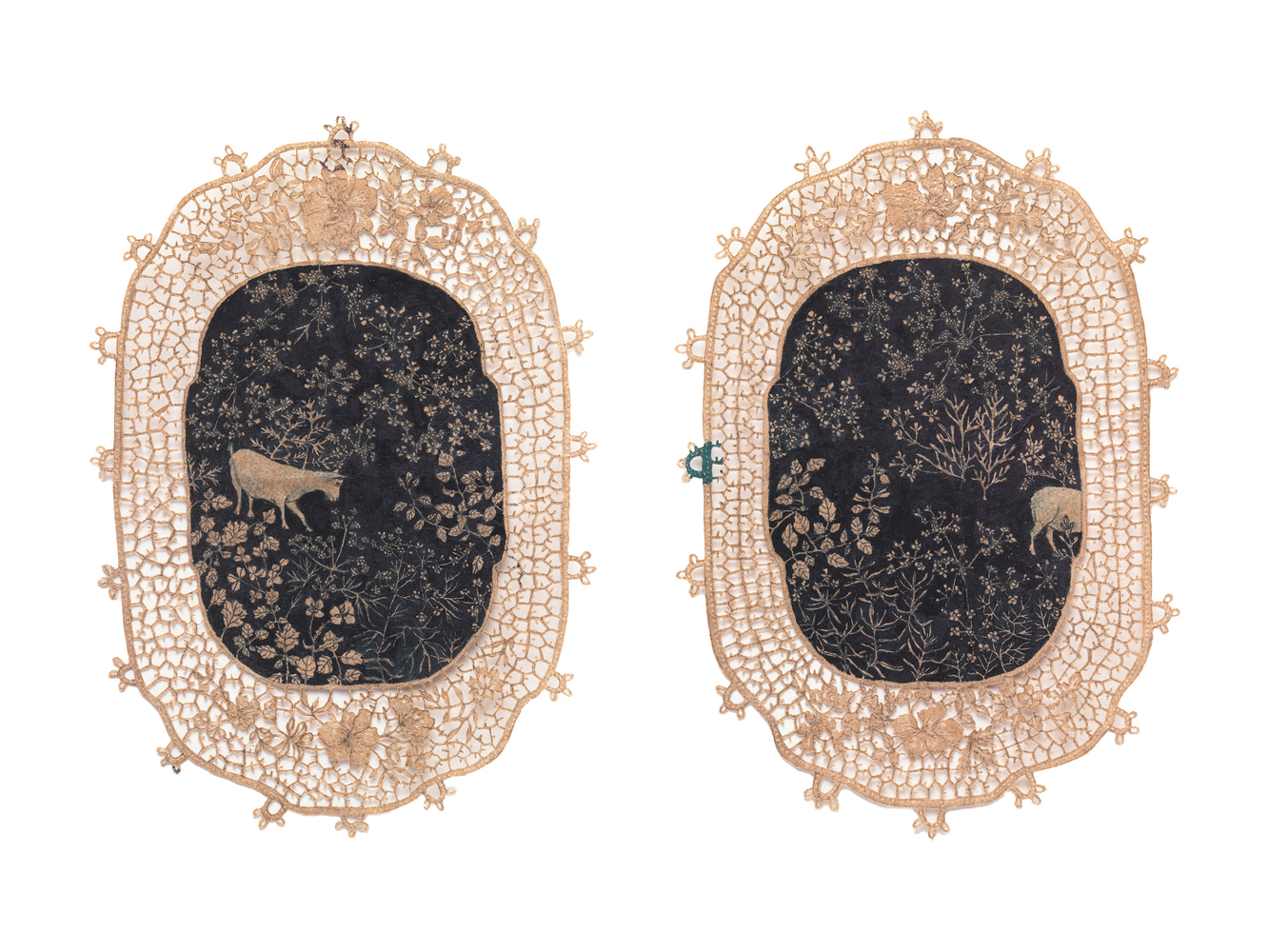 if i had a little zoo, 3, 2013

Ink, graphite and cut-outs on deli bag paper

5 x 3 1/2 inches each