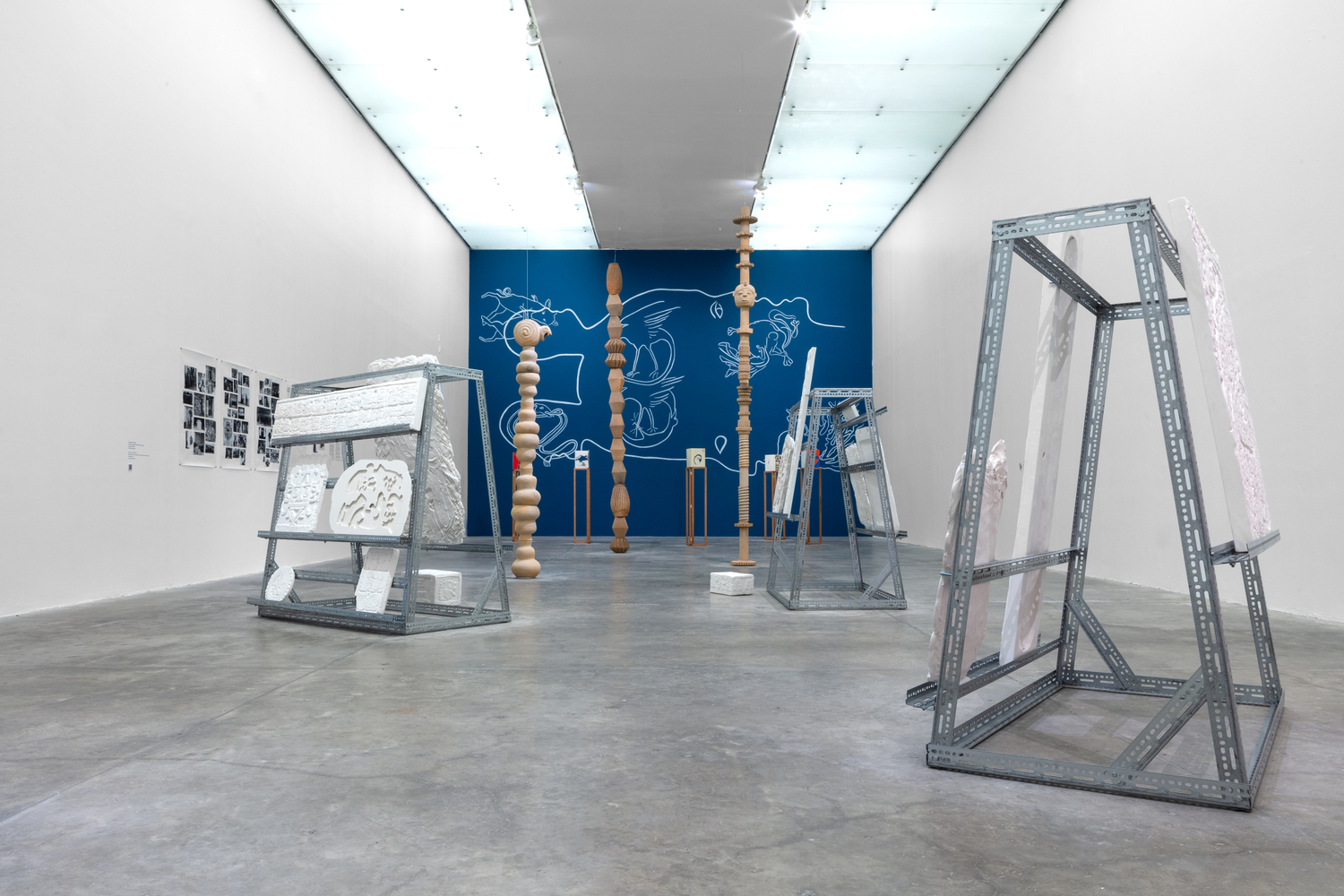 vista de instalaci&amp;oacute;n&amp;nbsp;mariana castillo deball: amarantus, muac, ciudad de m&amp;eacute;xico, 2021. foto: gerardo landa