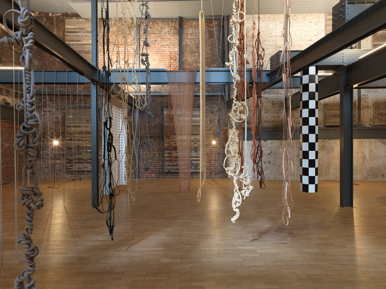 installation view leonor antunes: the apparent length of a floor area, fruitmarket, edinburgh, 2023. courtesy of fruitmarket


&amp;nbsp;
