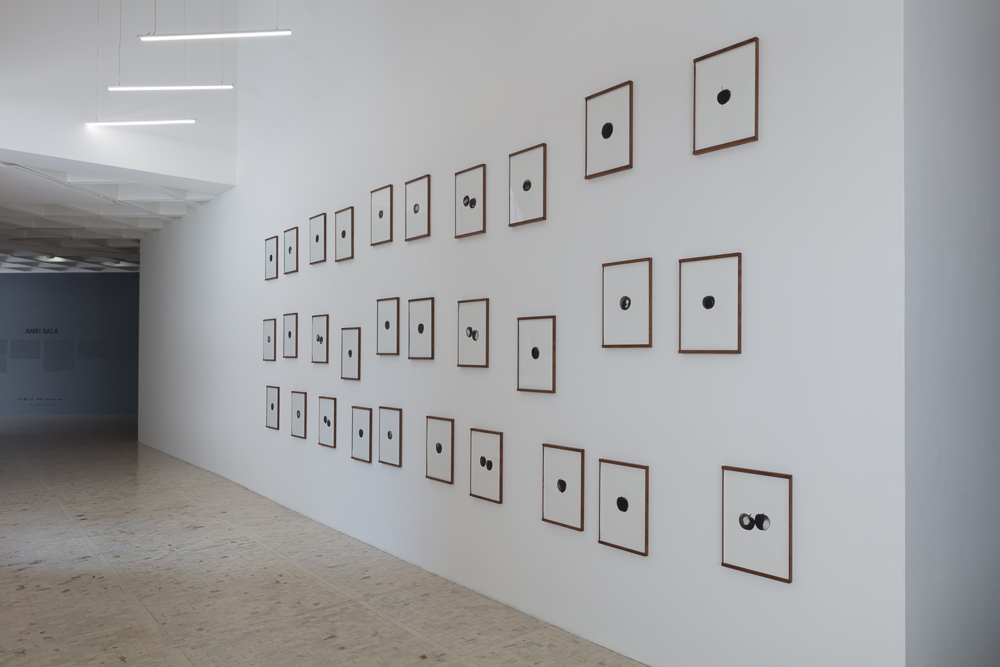 vista de instalaci&amp;oacute;n&amp;nbsp;anri sala, museo tamayo, ciudad de m&amp;eacute;xico, 2027. foto: agust&amp;iacute;n garza