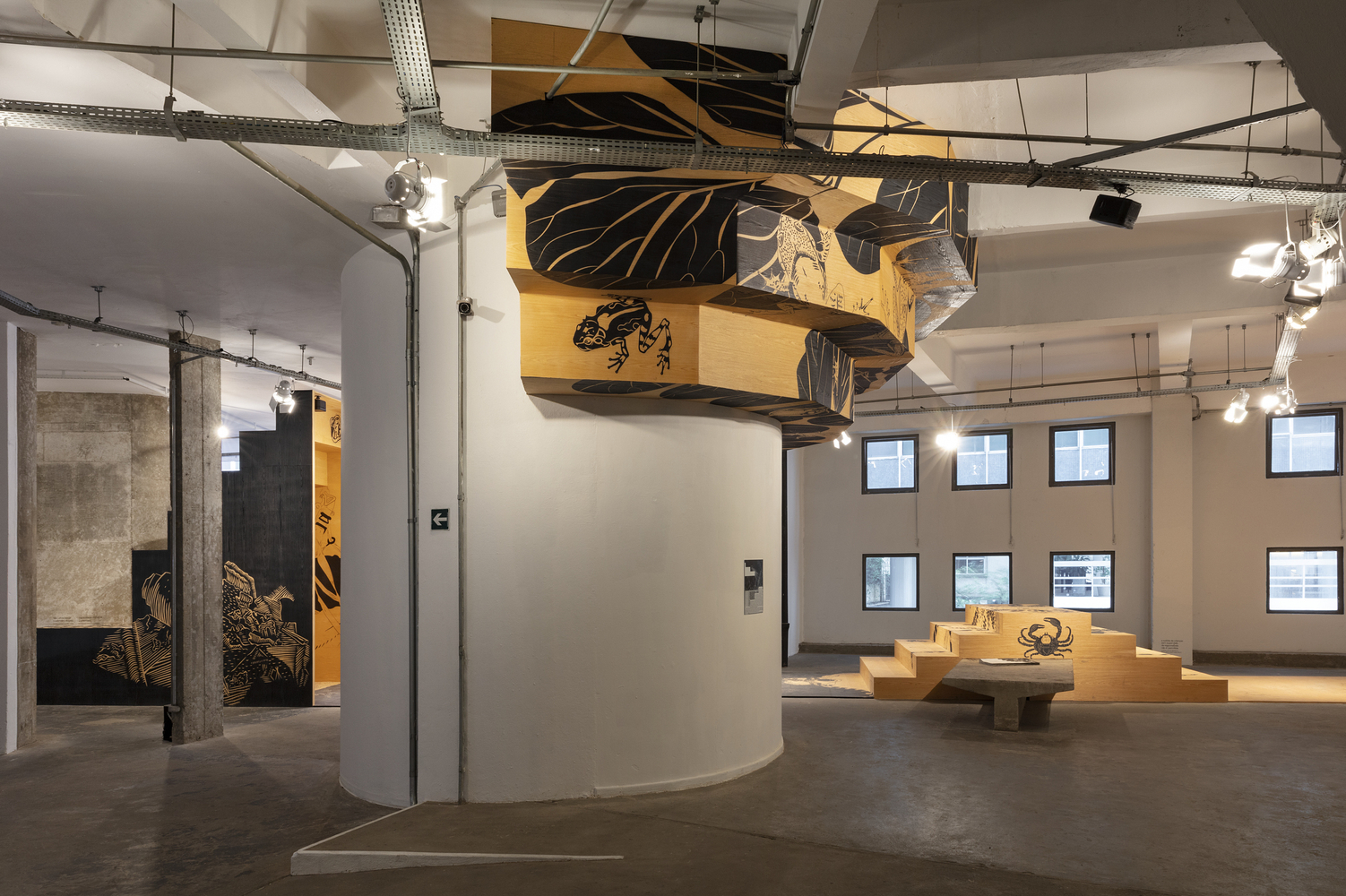 installation views mariana castillo deball: a&amp;nbsp;noite, as part of to-day project, pivô, são paulo, 2023. photo: everton ballardin


&amp;nbsp;
