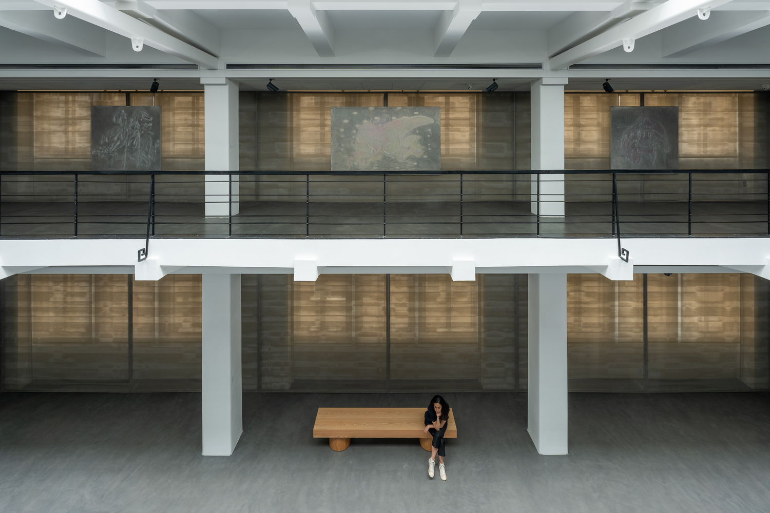 installation view of wangshui: poiesis, rockbund art museum, shanghai, 2023. photo: yan tao


&amp;nbsp;
