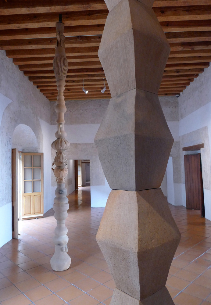 installation view mariana castillo deball: who will measure the space, who will tell me the time?, museo de arte contemporáneo de oaxaca, 2015.&amp;nbsp;courtesy of museo de arte contemporáneo de oaxaca


&amp;nbsp;
