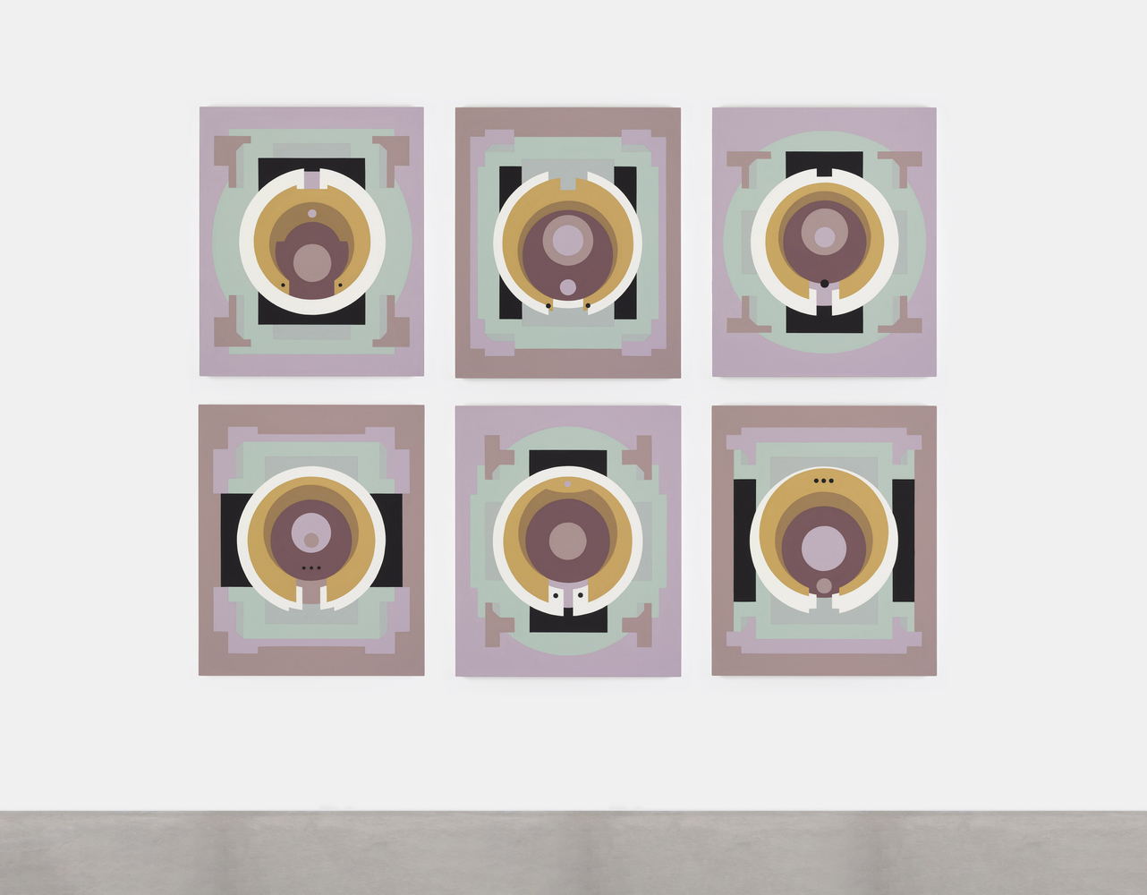 Hazel O&amp;rsquo;Sullivan&amp;nbsp;

Discwork, 2025

acrylic on canvas, 6 elements

91.4 x 76.2 cm / 36 x 30 in each

&amp;nbsp;