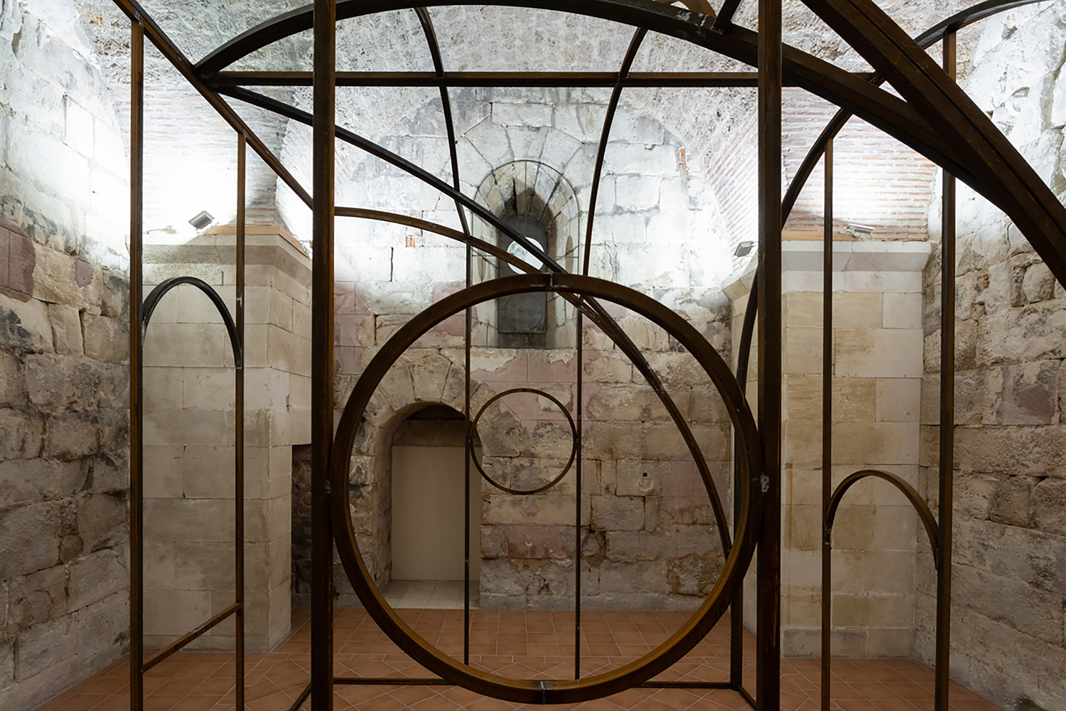 Installation view, Oscar Tuazon, The Ultimate Environment, Galerija Kula, Split, 2026
Photo: Glorija Lizde