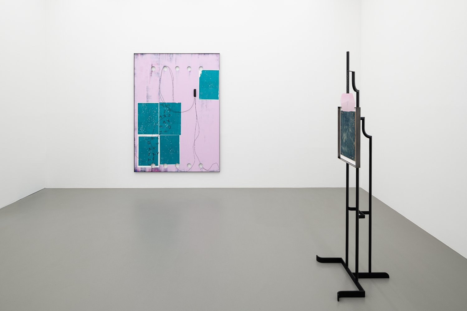 Installation view, Martin Boyce, The Stars Are Out, Galerie Eva Presenhuber, Vienna, 2023