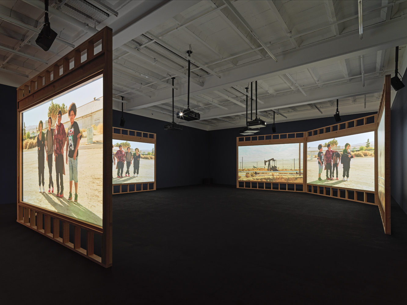 Installation view, Doug Aitken, HOWL, Galerie Eva Presenhuber, Maag Areal, Zurich, 2023