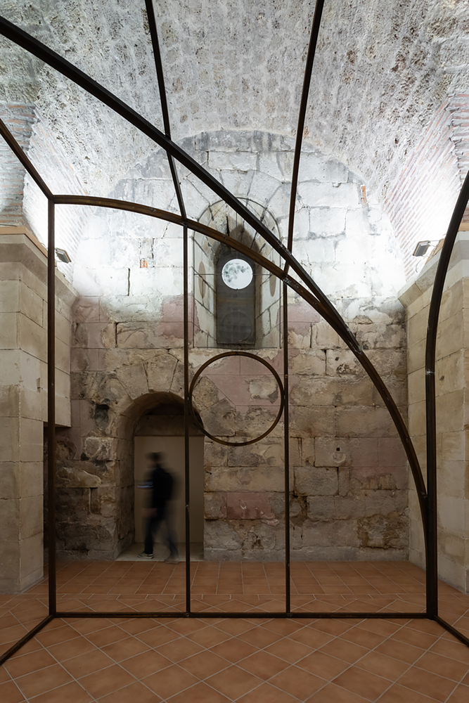 Installation view, Oscar Tuazon, The Ultimate Environment, Galerija Kula, Split, 2026
Photo: Glorija Lizde