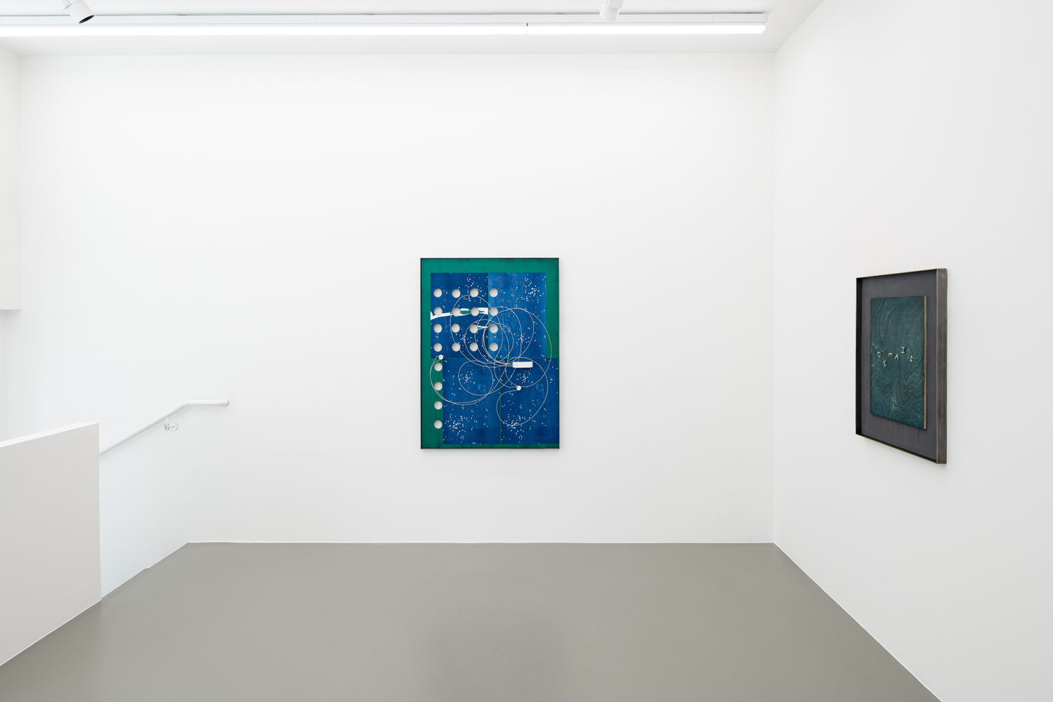 Installation view, Martin Boyce, The Stars Are Out, Galerie Eva Presenhuber, Vienna, 2023