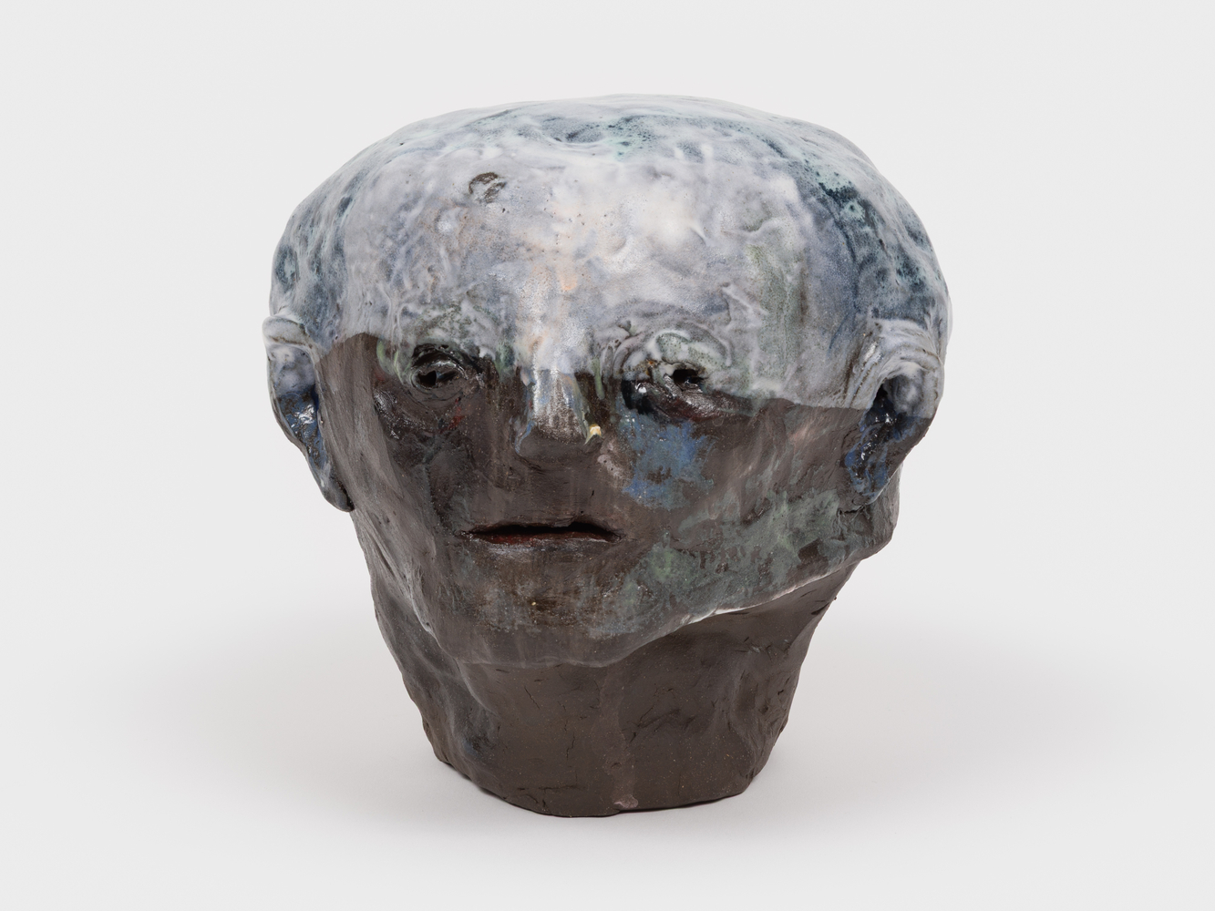 Judy Glantzman
In a Fog, 2025
7 1/4 x 7 x 7 3/4 ins.
18.4 x 17.8 x 19.7 cm
(Glantzman-052)