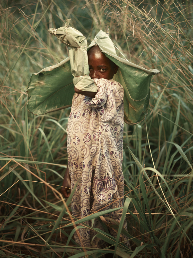 Pieter Henket
The Elephant, 2017
Signed, dated, titled and numbered on accompanying Certificate of Authenticity Archival pigment print
Edition of 3
62 x 47 in.