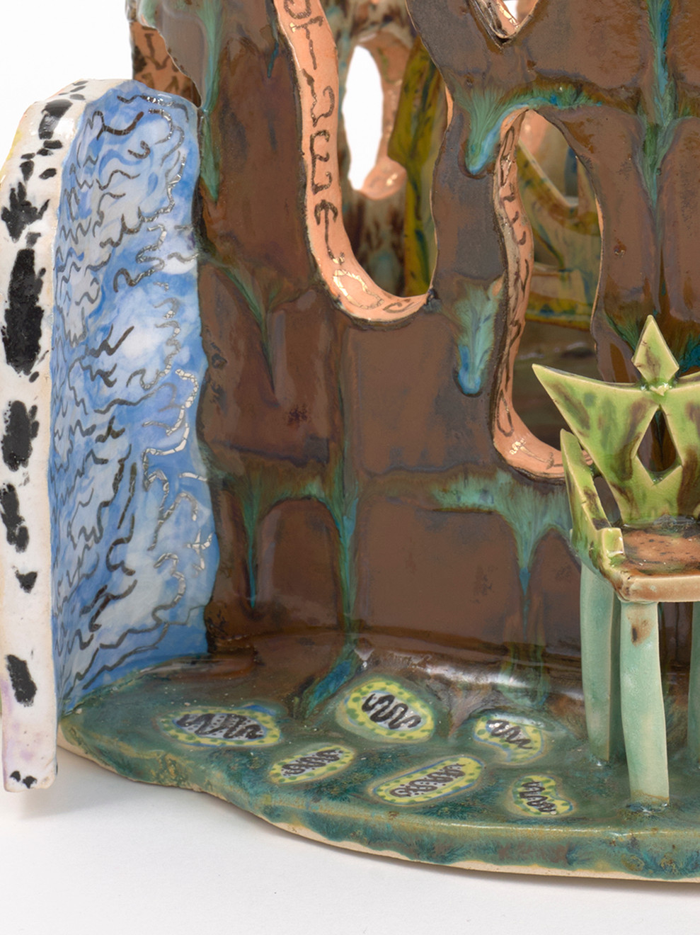 Emily Hunt, Perky Pat Layout #1, 2022