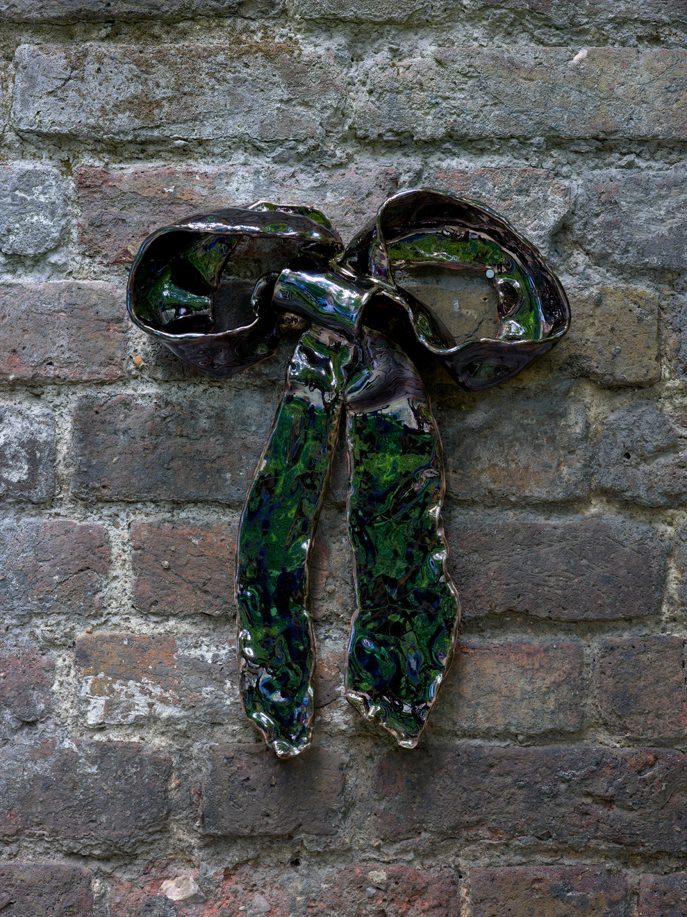 Sandra Lane, Bronze Bow, 2019