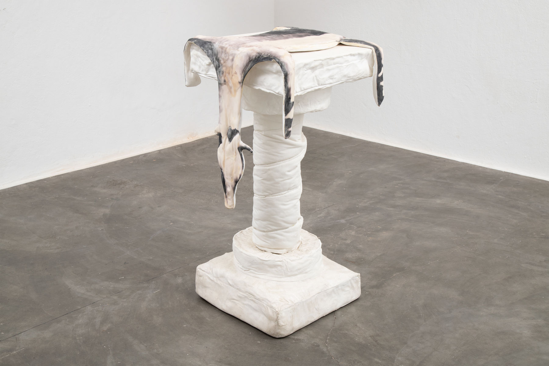 ABRE ALAS #17, Marina Woisky, Animais no Jardim, 2021