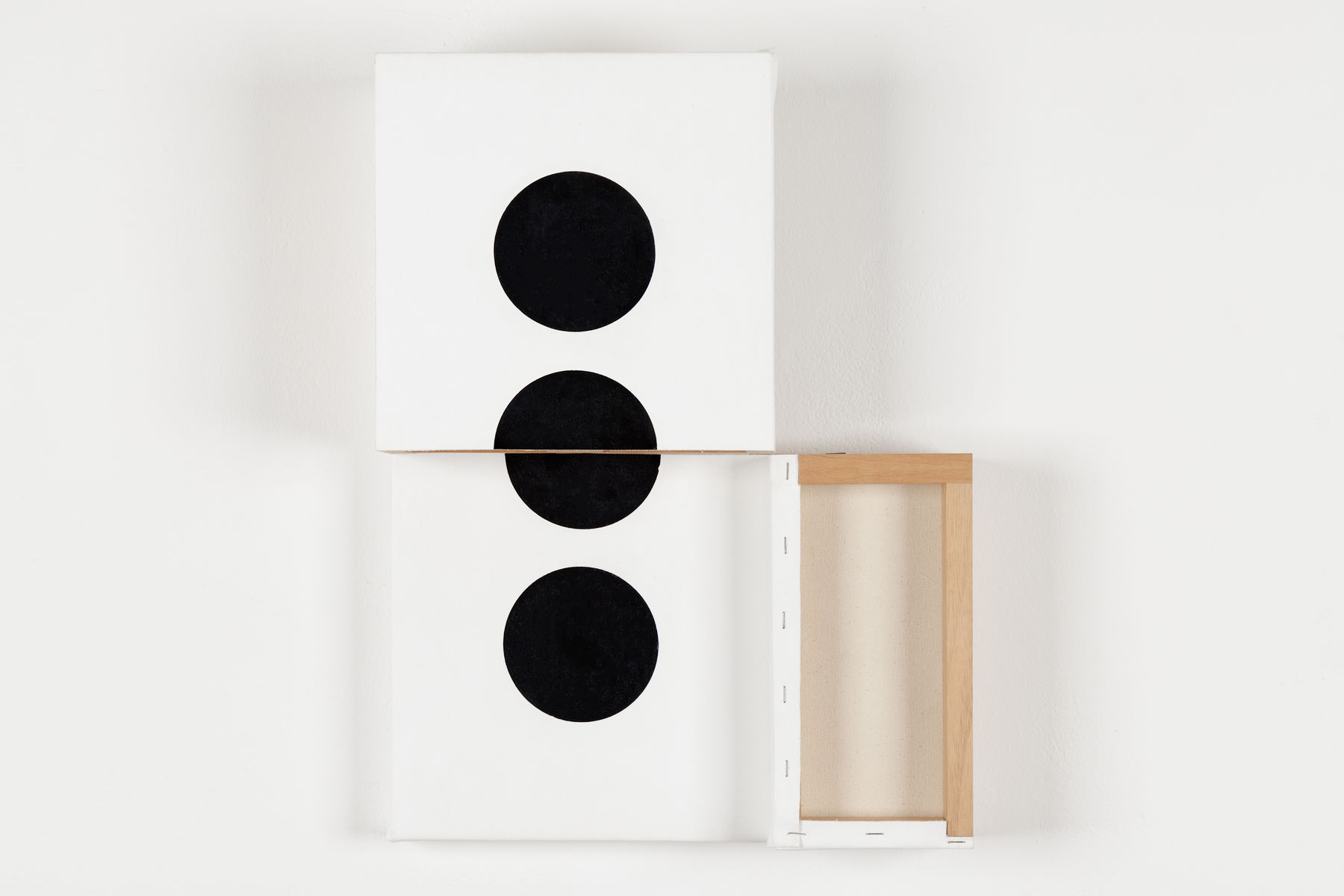 Ana Linnemann, Pintura-dado (a sorte, o acaso e a falta dele), Face 6, 2022