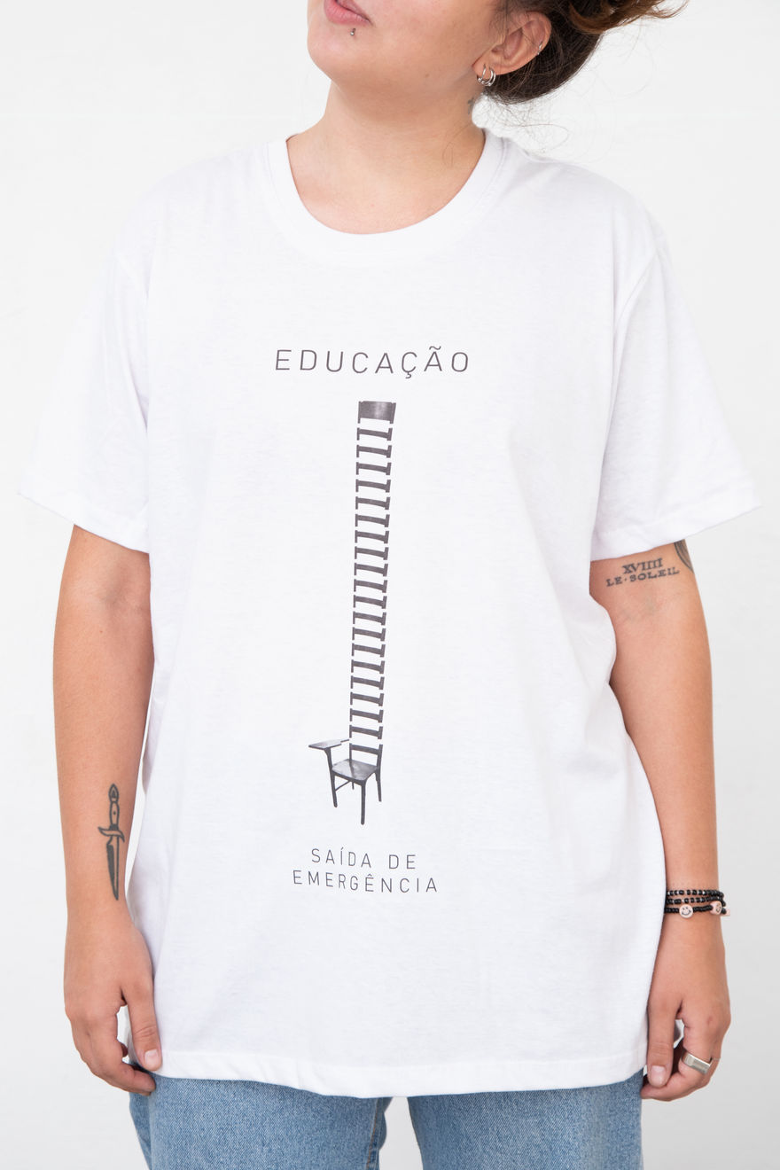 Camisa Educação, Nº 87, Saída de Emergência, 2022