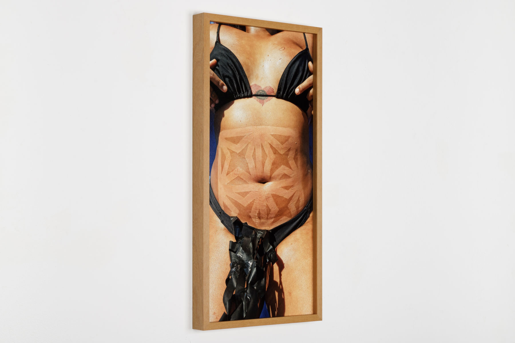 Agrade Camíz, Padrão sobre corpo 2, 2020