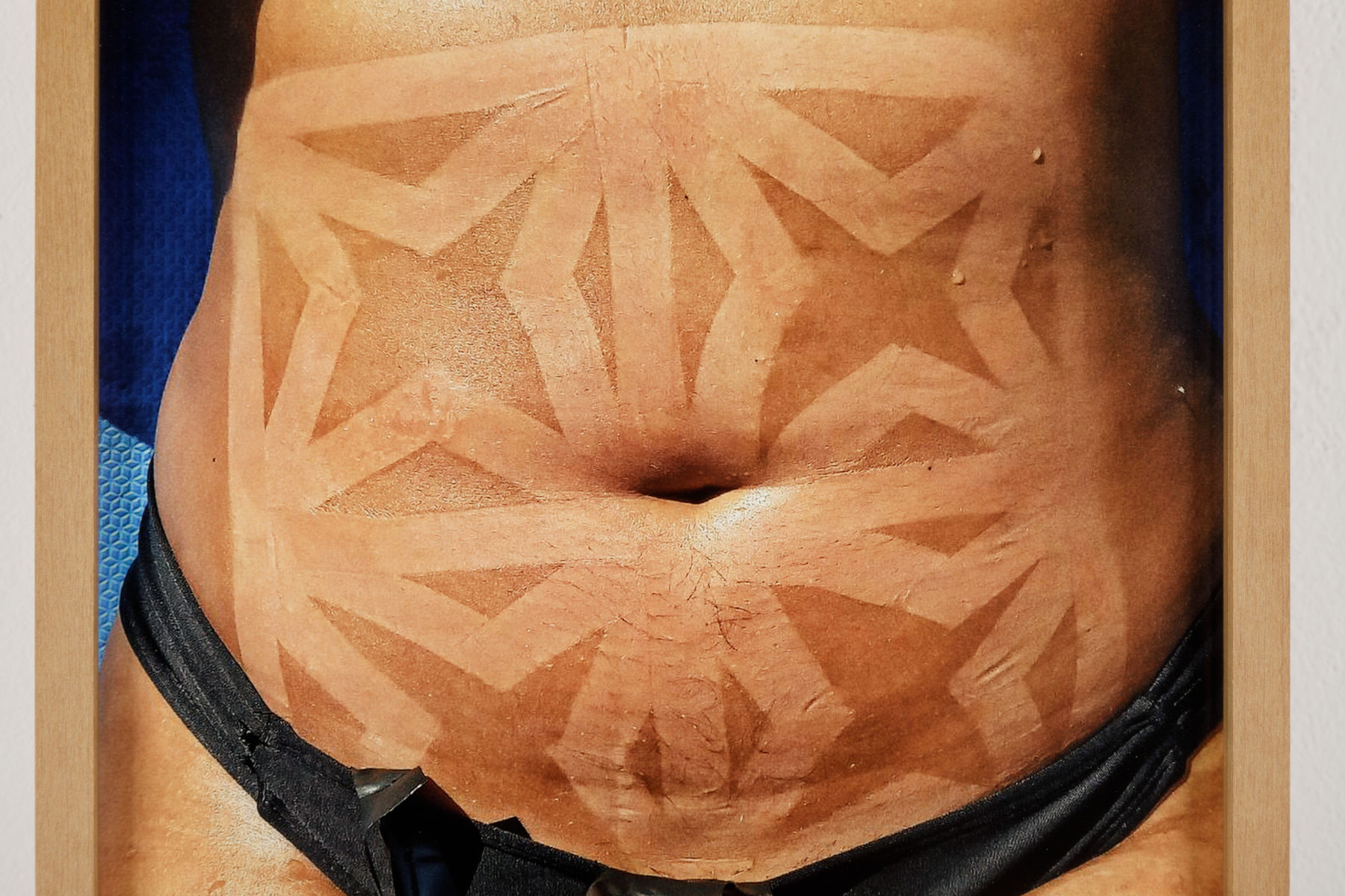 Agrade Camíz, Padrão sobre corpo 2, 2020