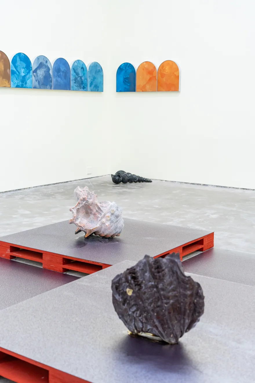 陈萧伊 Chen Xiaoyi, 今天是我们离别哭泣而我们微笑的时候了 Today Is the Time We Weep at Parting and We Smile, 2025