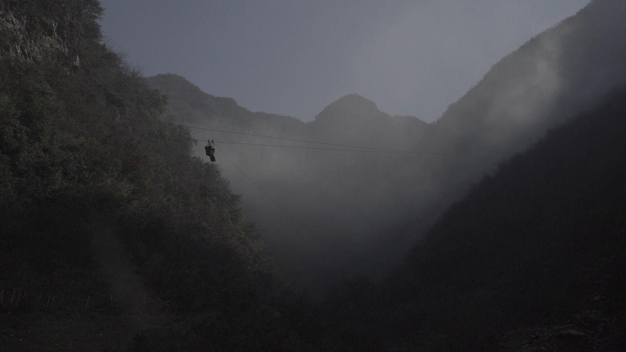 陈萧伊 Chen Xiaoyi, 当特提斯海向西退却，留下残响 When Tethys Sea retreats westward, leaving the reverberation, 2022