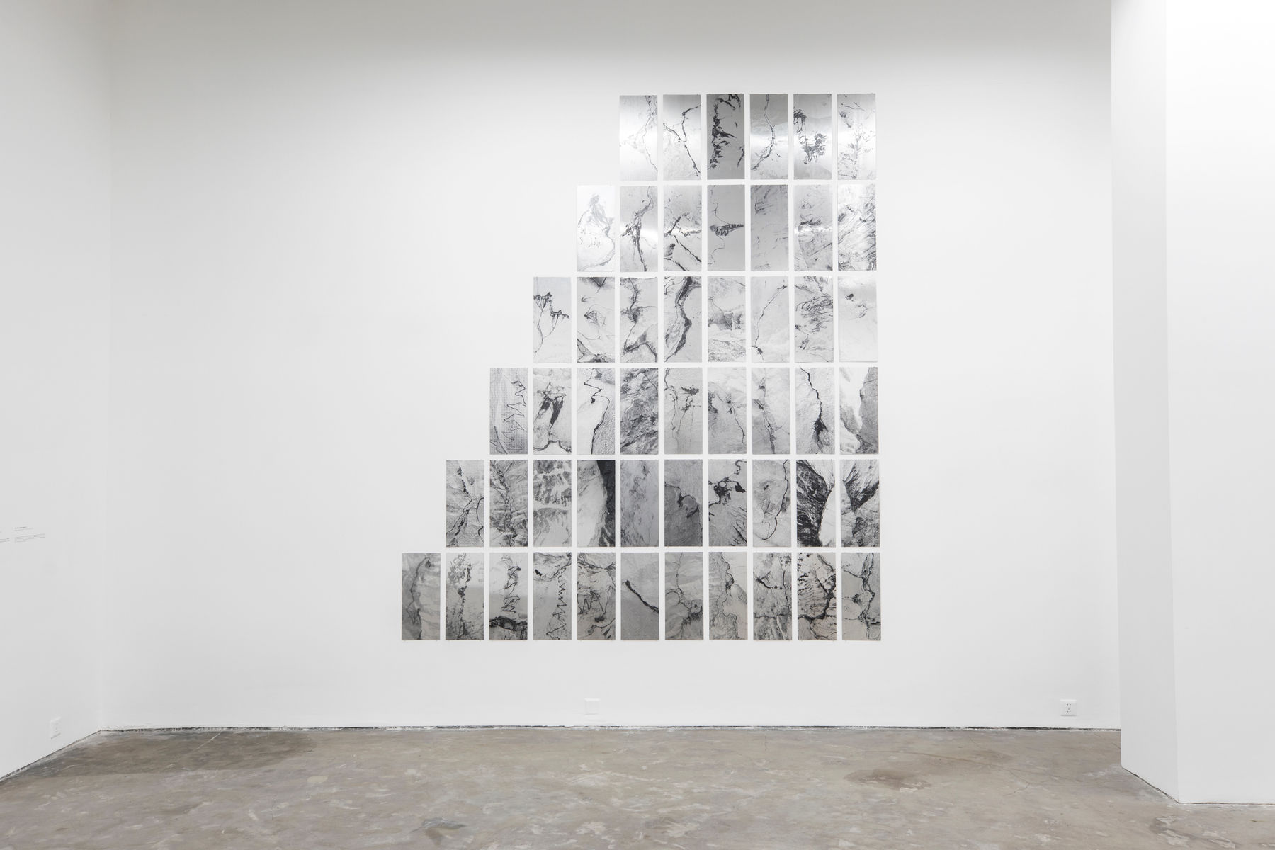 陈萧伊 Chen Xiaoyi, 山的手相 Palmistry of the Mountain, 2021