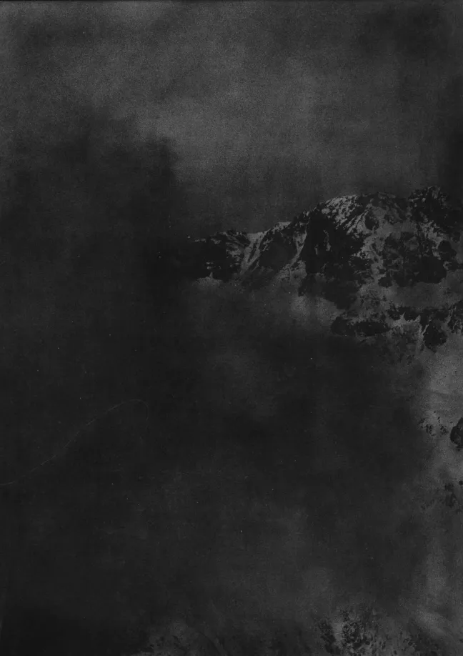 陈萧伊 Chen Xiaoyi, 凹版系列 Photo-etching series, 2025