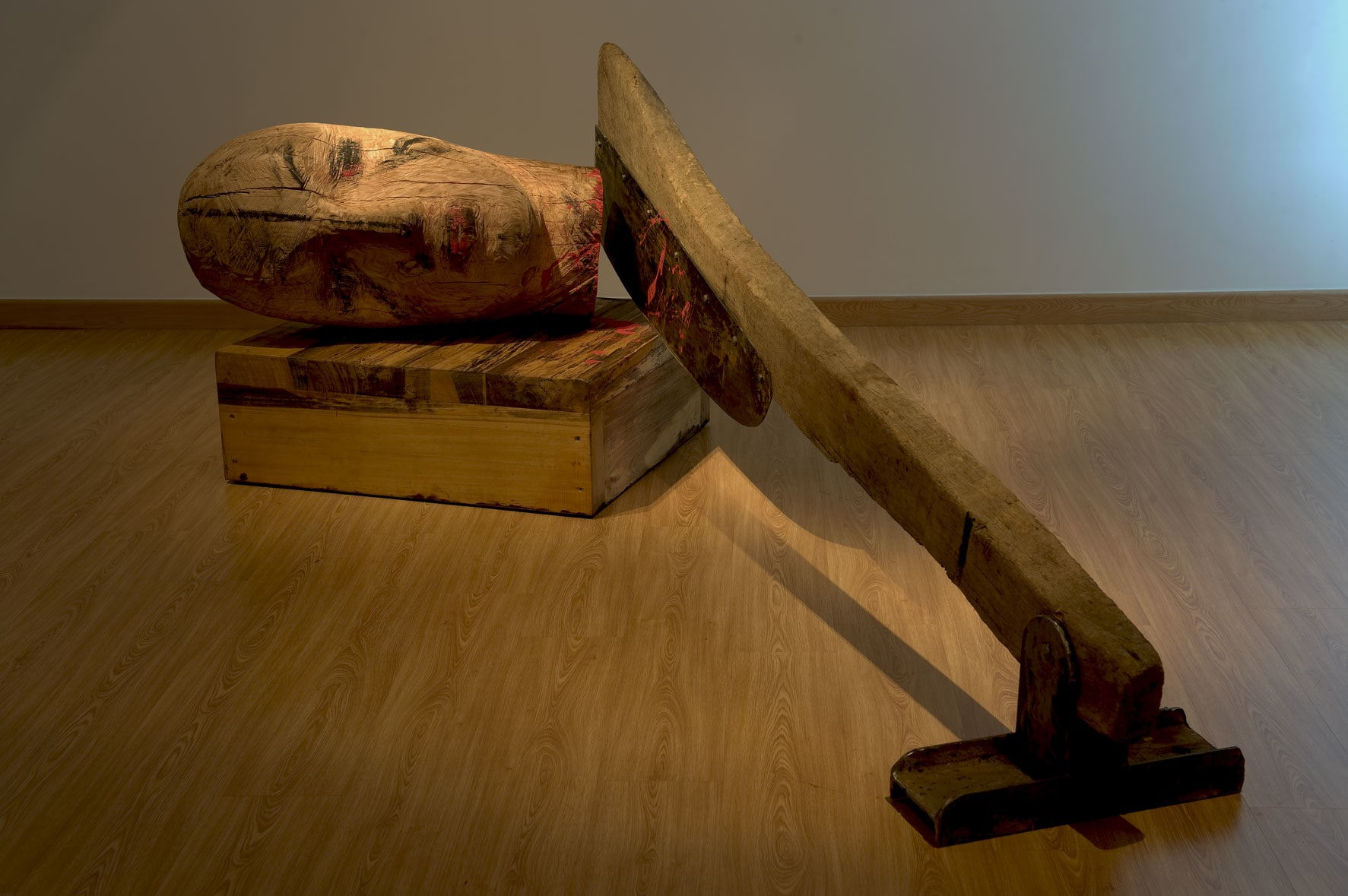 Mustafa Ali, Guillotine, 2010