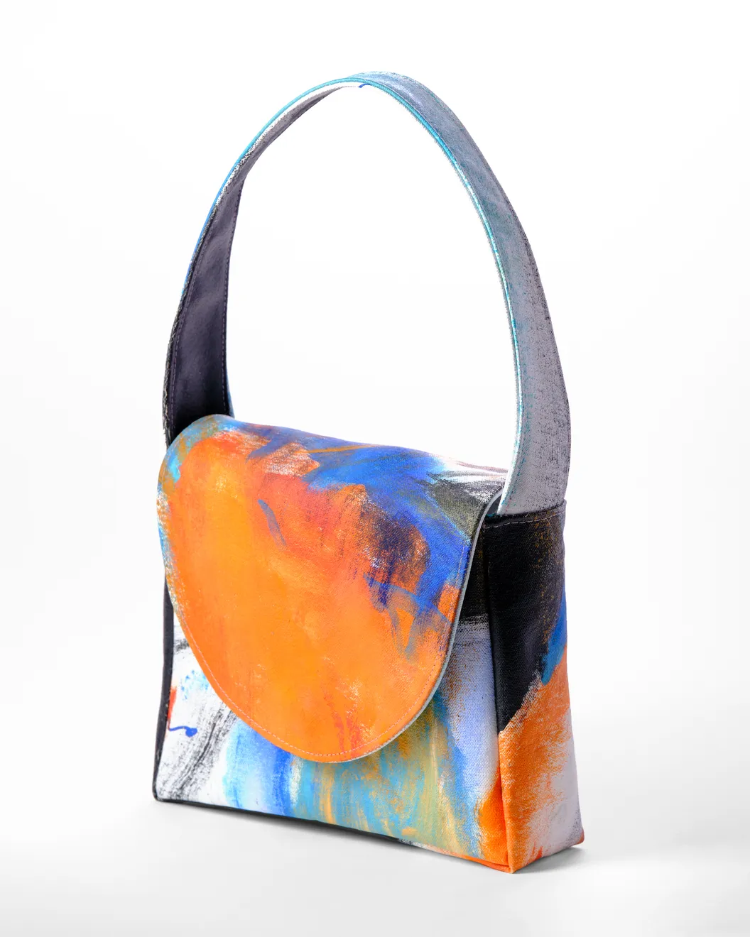 Maya Irving, Ava, 2026