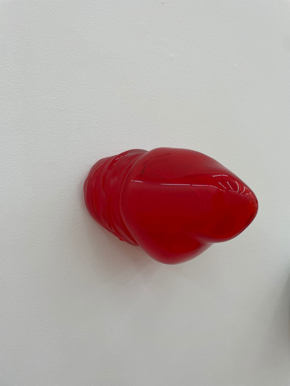 Martha Friedman, Nudge 2, 2024