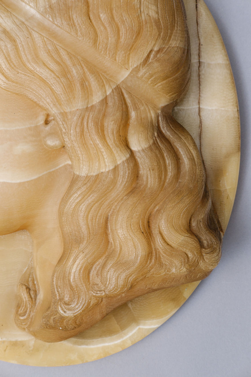 Rome, Pair of cameos in Alabastro fiorito, XIX century