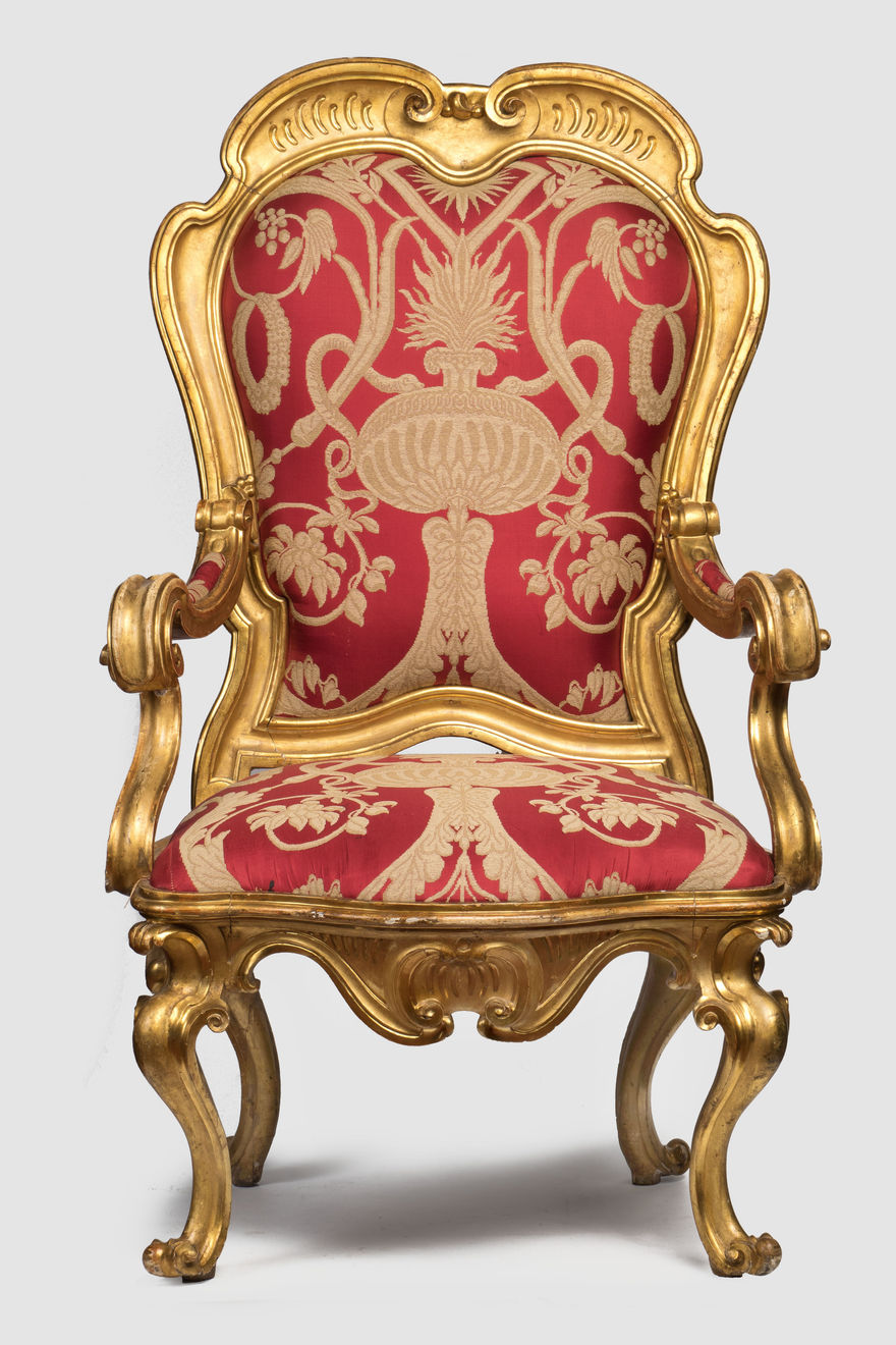 Four elegant armchairs, Roma, XVIII secolo