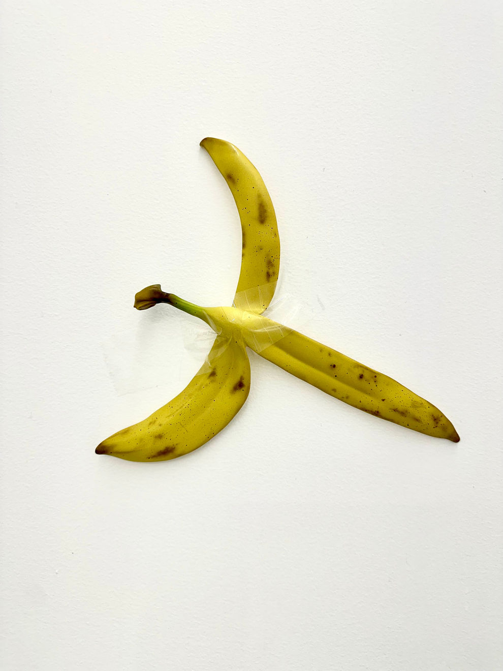 Chunxiao Qu, The Core of Comedy is Tragedy (Tribute to Maurizio Cattelan),, 2024