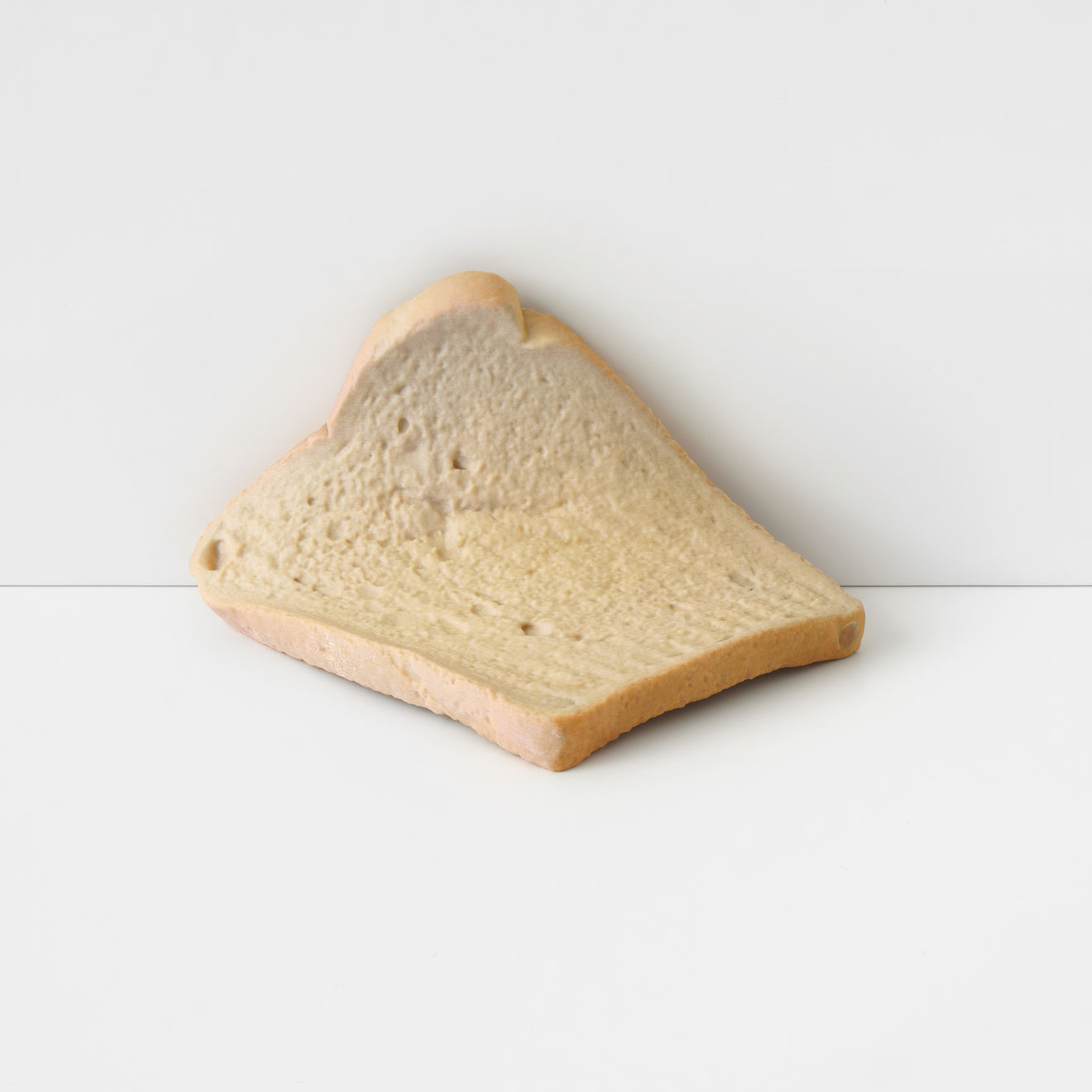 Victor Seaward, Bread, 2022
