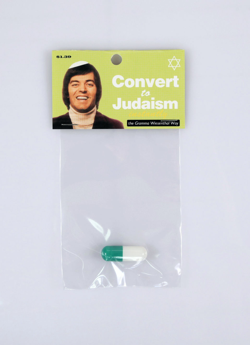 Dana Wyse, Convert to judaism instantly, 2003