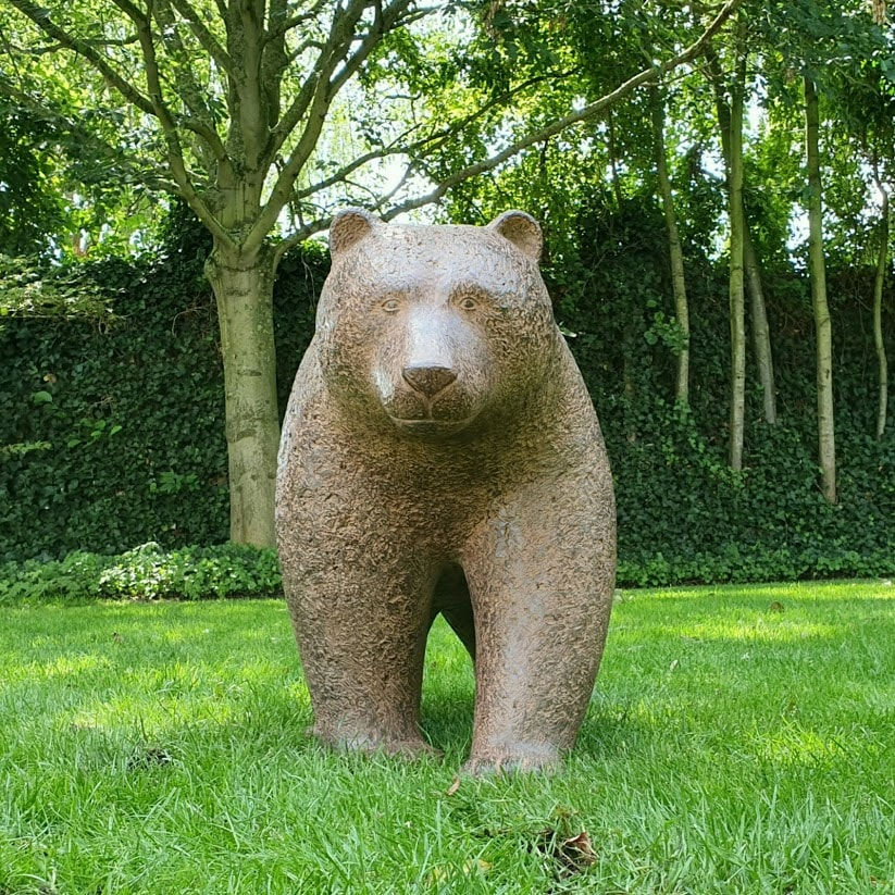 Karin Beek - Lopende Beer