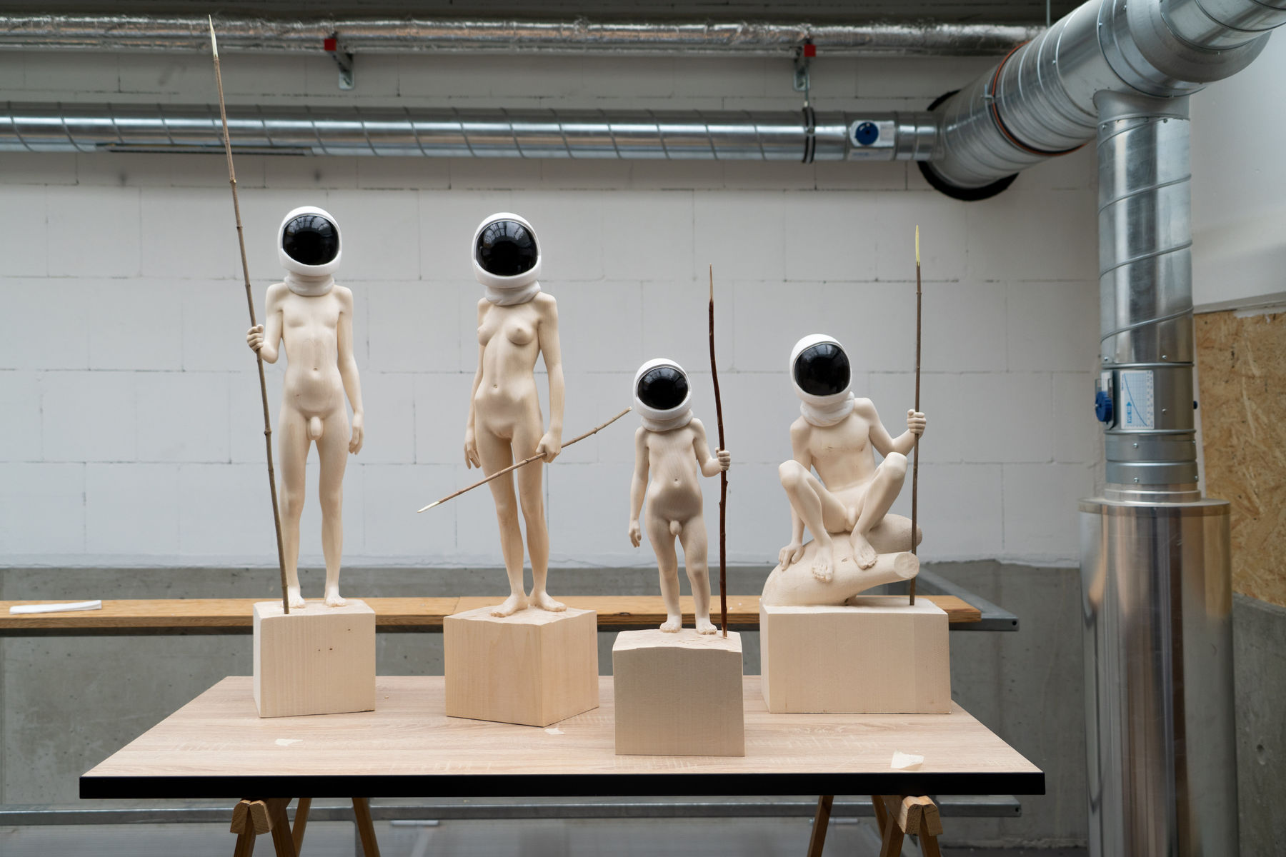 Hannes Mussner, There was light (male, sitting)