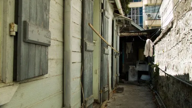 Shiraz Bayjoo, Ile de France Film Stills #1