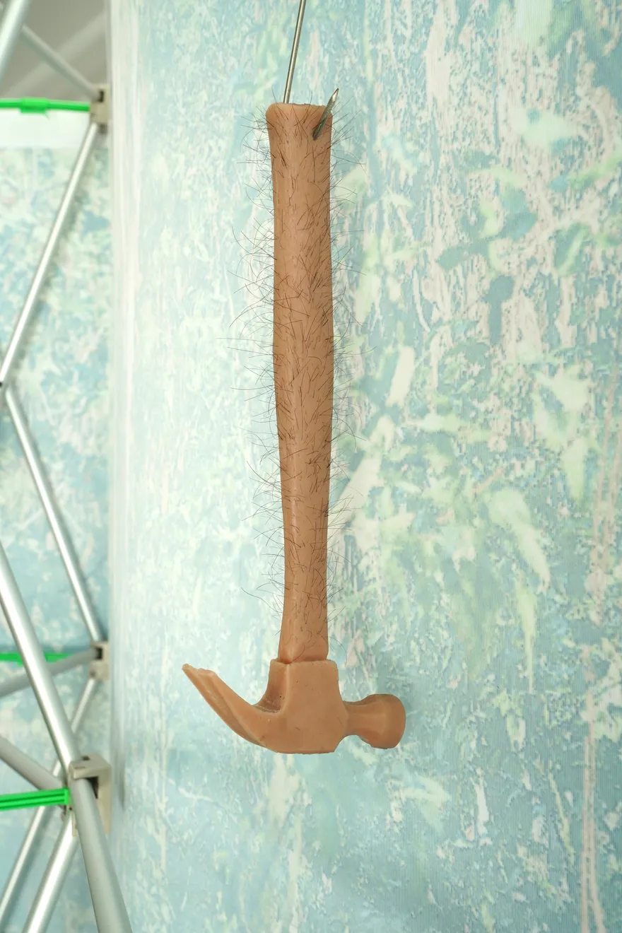 hammer resembling human skin with hair